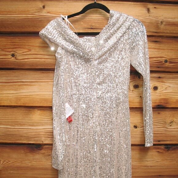 Mac Duggal 26596 SEQUINED DROP SHOULDER LONG SLEEVE JUMPSUIT - Picture 11 of 14